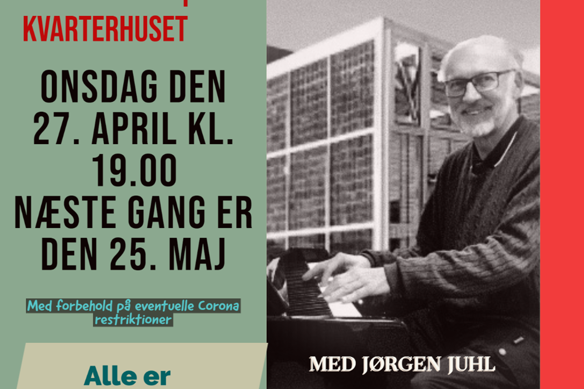 Jørgen Juhl byder velkommen til sangaften hver den sidste onsdag i måneden.